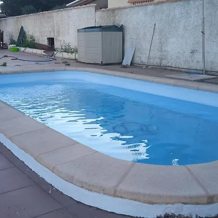 Agradable Chalet Con Piscina Escapadas. Holiday home *