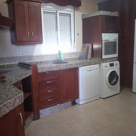 Agradable Chalet Con Piscina Escapadas. * Chiclana de la Frontera