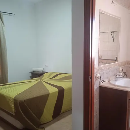 Holiday home Agradable Chalet Con Piscina Escapadas. *