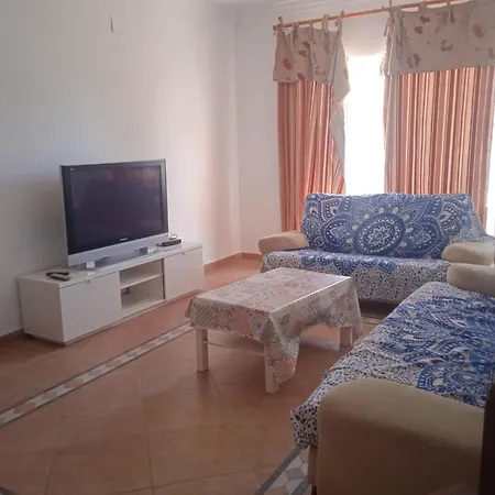 Holiday home Agradable Chalet Con Piscina Escapadas. *
