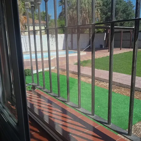 Agradable Chalet Con Piscina Escapadas. Holiday home *