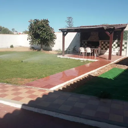 Agradable Chalet Con Piscina Escapadas. Holiday home *
