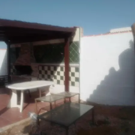 Agradable Chalet Con Piscina Escapadas. Holiday home Chiclana de la Frontera
